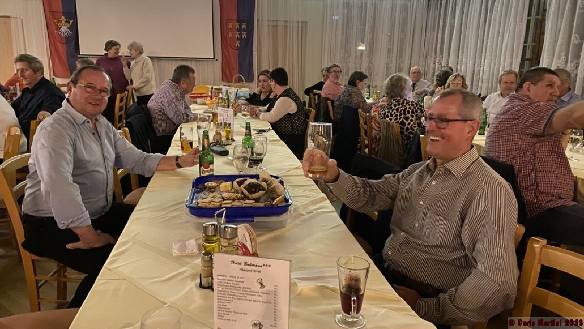 Samstag 2.12.2023 - Abends